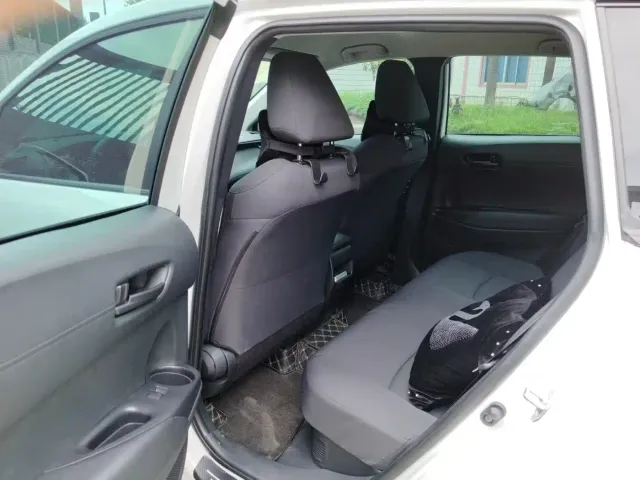 Toyota Corolla Cross — Фото автомобиля 9