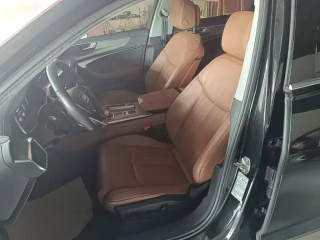 Audi A6L — Фото автомобиля 14