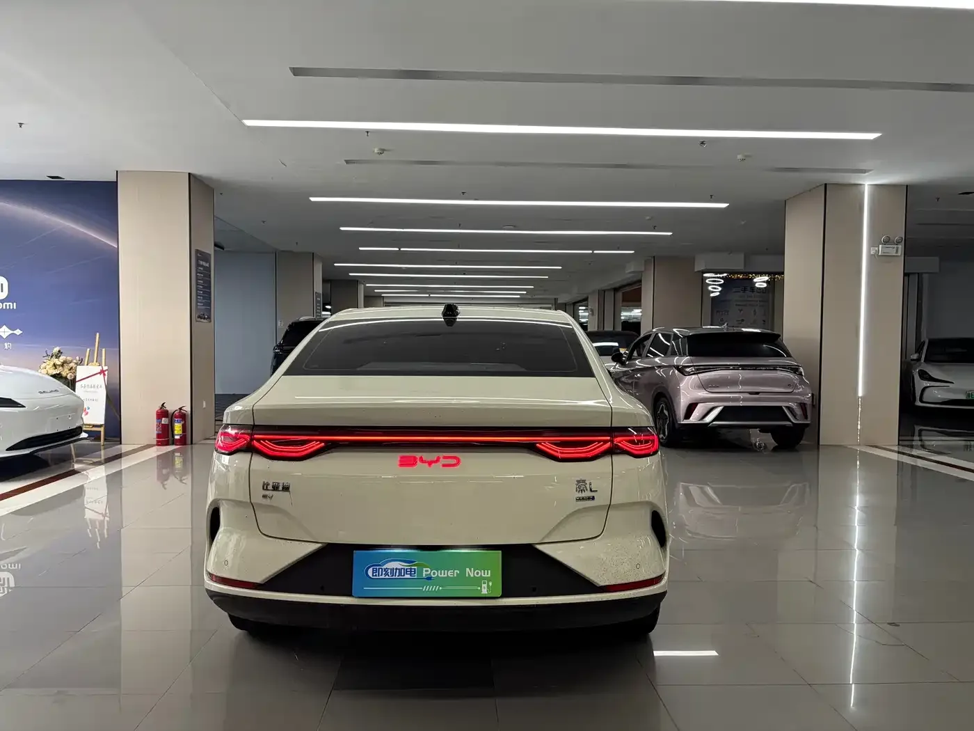BYD Qin L 2025 EV 545KM Cloud Chariot Edition — Фото автомобиля 6