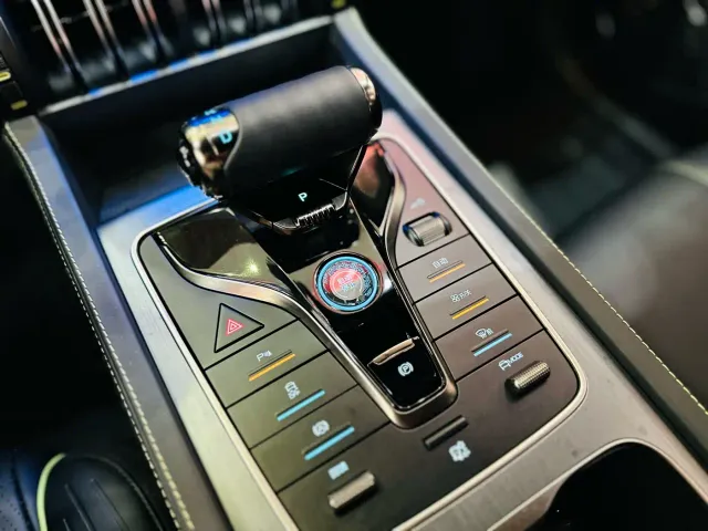 BYD Yuan PLUS — Фото автомобиля 26