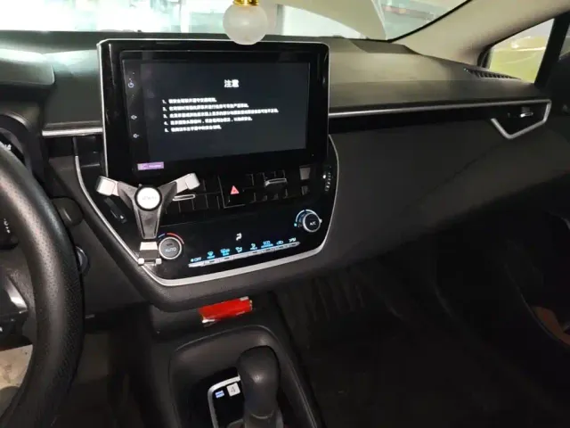 Toyota Corolla — Фото автомобиля 12