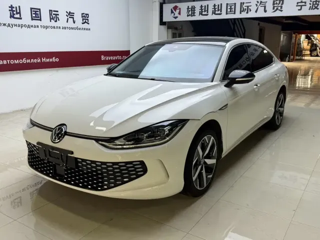 Фотография автомобиля — Volkswagen Lamando