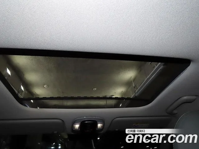 Hyundai Kona SX2 — Фото автомобиля 14