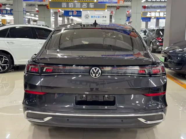 Volkswagen Lamando — Фото автомобиля 10