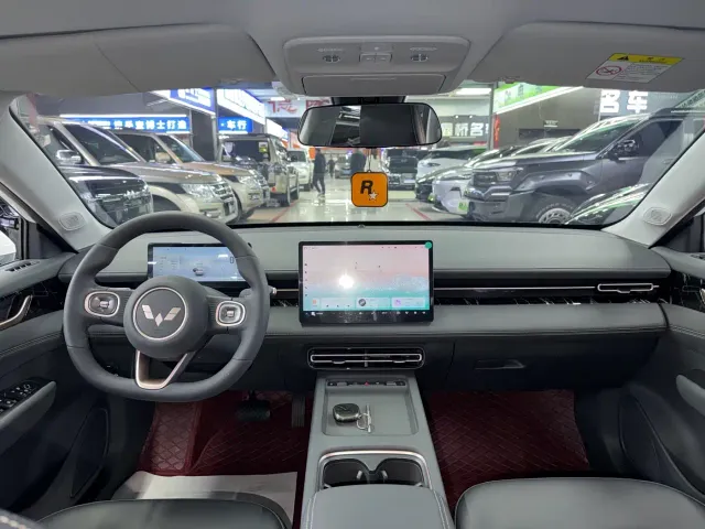 Wuling Starlight — Фото автомобиля 9