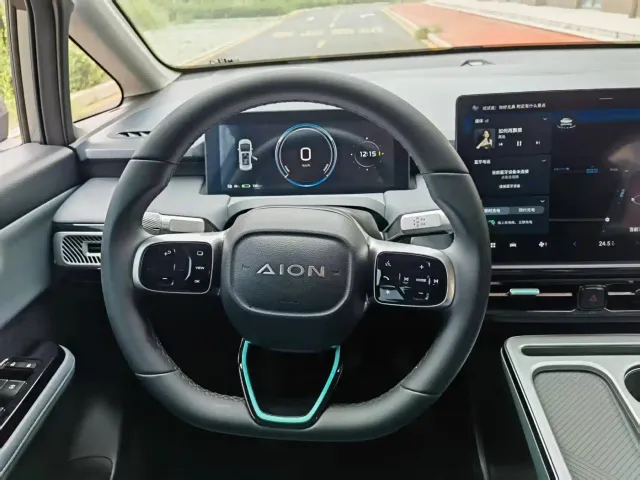 GAC Aion Y — Фото автомобиля 12