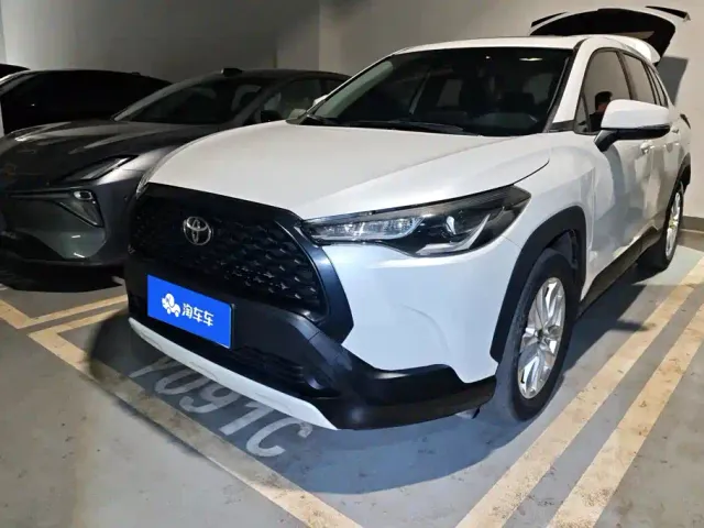 Фотография автомобиля — Toyota Corolla Cross