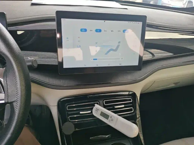 BYD Qin PLUS — Фото автомобиля 12