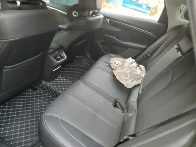 Buick LaCrosse — Фото автомобиля 13