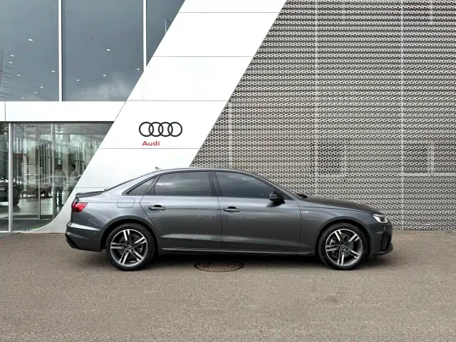 Audi A4L — Фото автомобиля 3