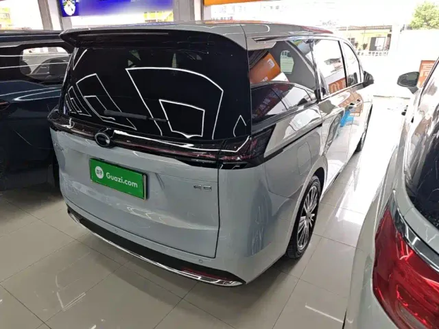 GAC Trumpchi E8 — Фото автомобиля 6