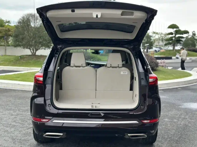 Buick Enclave — Фото автомобиля 12