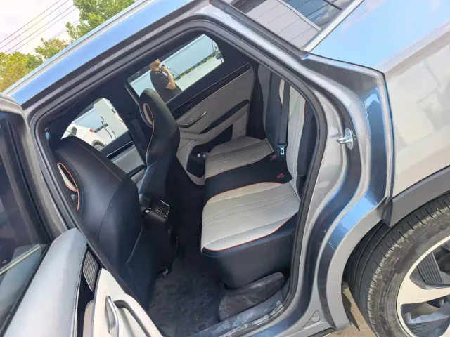 BYD Song PLUS — Фото автомобиля 16
