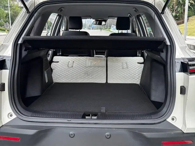Wuling Nebula — Фото автомобиля 11