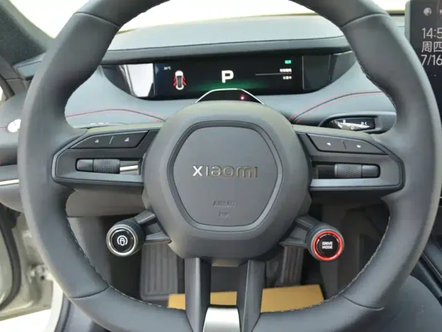 Xiaomi SU7 — Фото автомобиля 8
