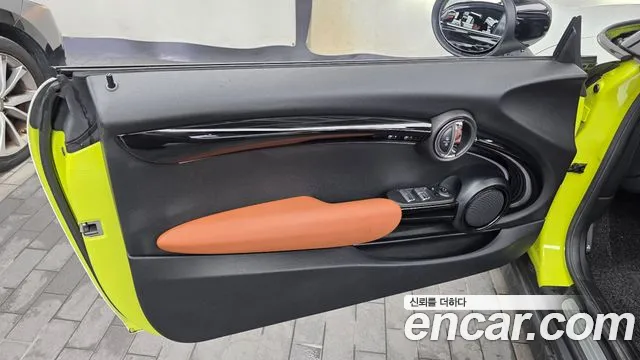 Mini Cooper Convertible — Фото автомобиля 23