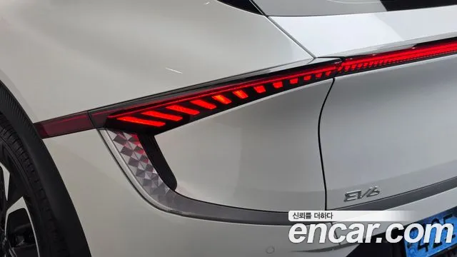 Kia EV6 — Фото автомобиля 8