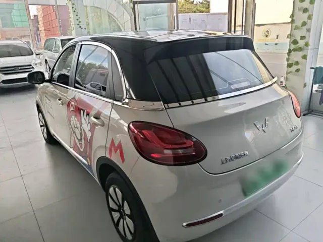 Wuling Bingo — Фото автомобиля 4