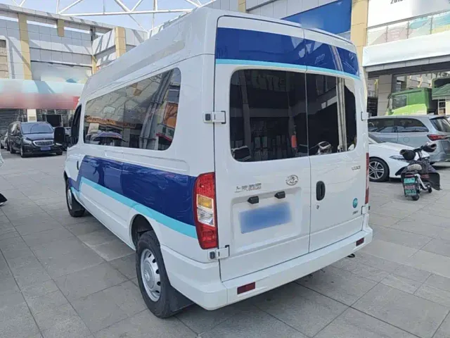 Maxus Xintu V80 — Фото автомобиля 4