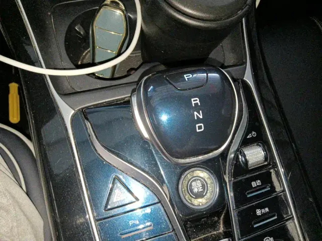 BYD Qin PLUS — Фото автомобиля 9