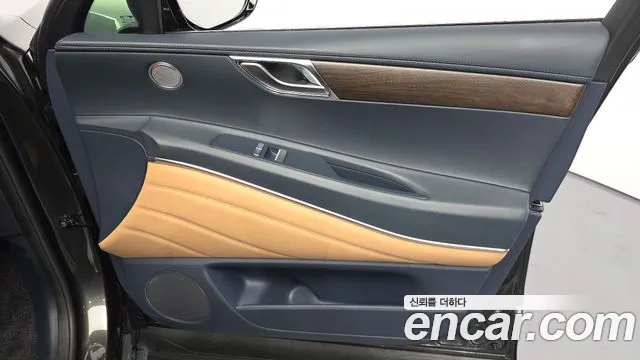 Genesis GV80 2.5T Бензин AWD — Фото автомобиля 21