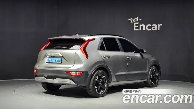 Kia Niro New — Фото автомобиля 2