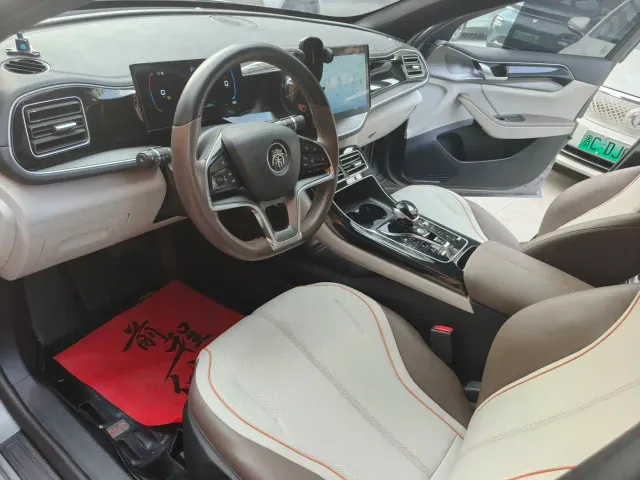 BYD Qin PLUS — Фото автомобиля 9