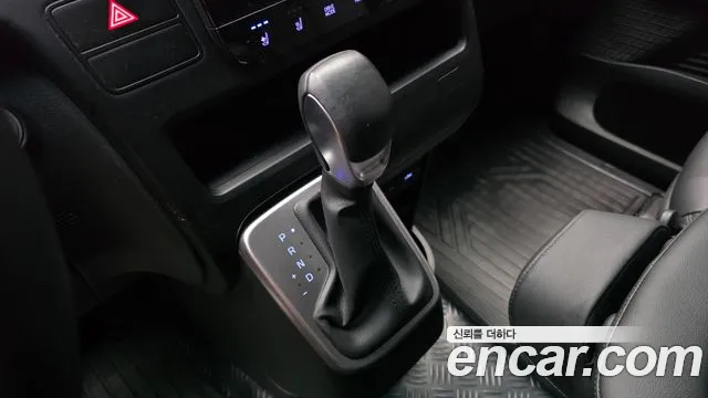 Hyundai Staria Staria Карго 3 места — Фото автомобиля 9