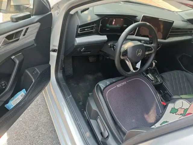 Volkswagen Sagitar — Фото автомобиля 12