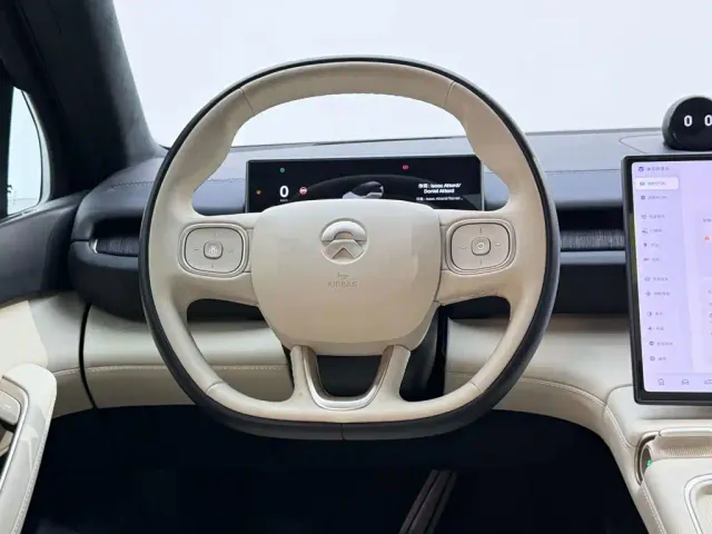 Nio ES6 — Фото автомобиля 28