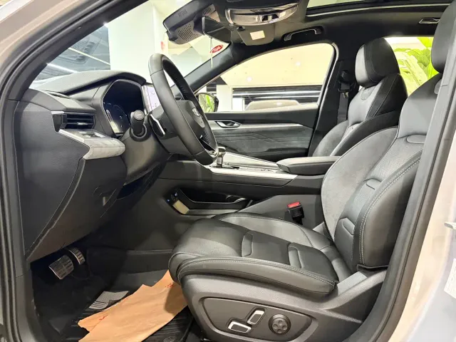 Geely Xingrui — Фото автомобиля 7