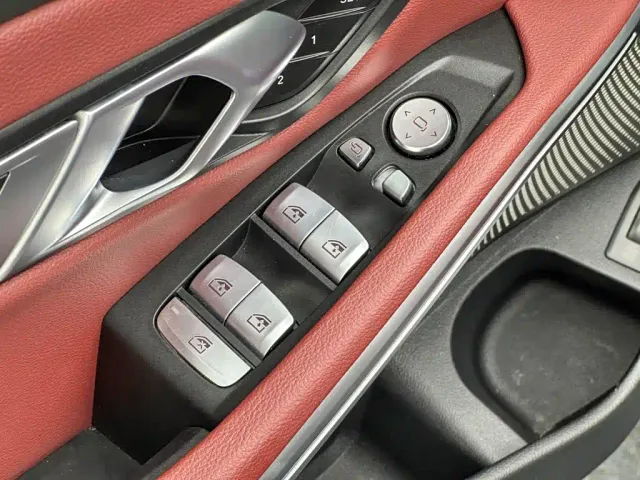 BMW 3 Series — Фото автомобиля 12