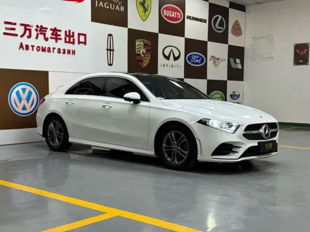 Mercedes-Benz A-Class — Фото автомобиля 3