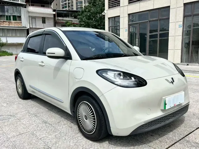 Wuling Bingo — Фото автомобиля 3