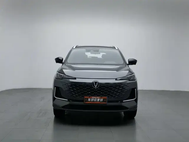 Changan CS55 Plus — Фото автомобиля 3