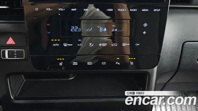 Hyundai Staria — Фото автомобиля 23