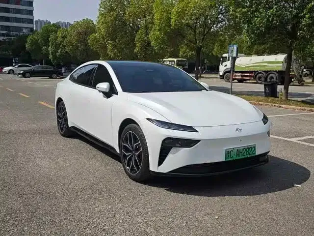 Dongfeng eπ 007 — Фото автомобиля 4