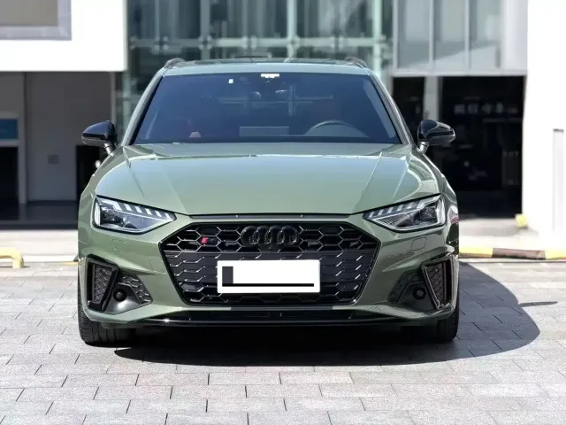 Audi S4 — Фото автомобиля 2
