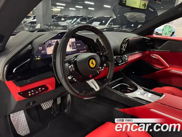 Ferrari Purosangue — Фото автомобиля 4