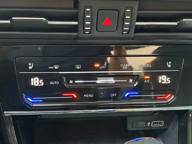 Volkswagen Passat — Фото автомобиля 16