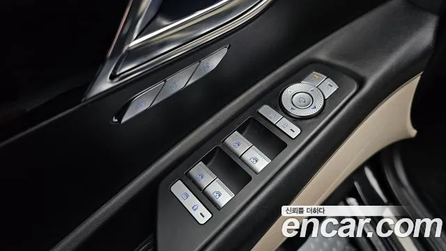 Genesis GV80 2.5T Бензин 2WD — Фото автомобиля 16