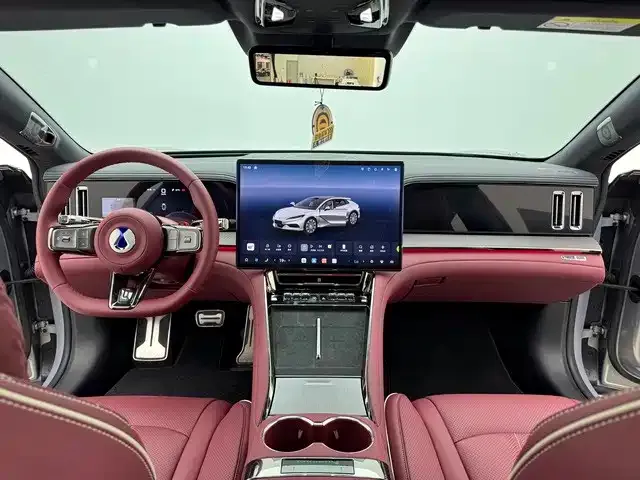 Denza Z9GT — Фото автомобиля 9