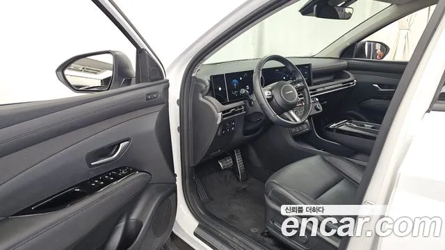 Hyundai Tucson NX4 — Фото автомобиля 10