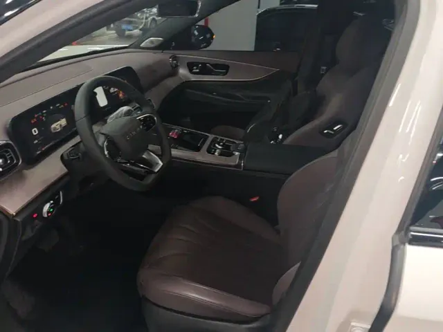 Chery Tiggo 9 — Фото автомобиля 14
