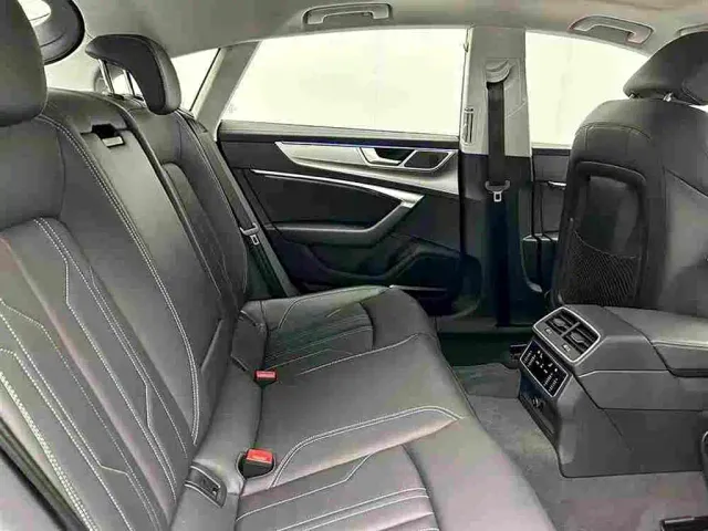 Audi A7 — Фото автомобиля 7