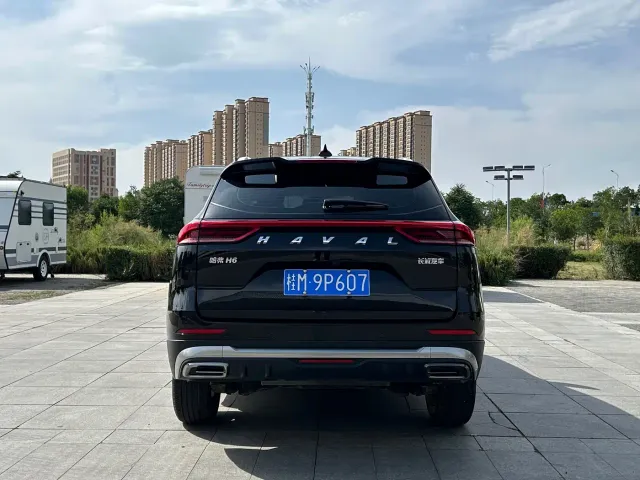 Haval H6 — Фото автомобиля 6