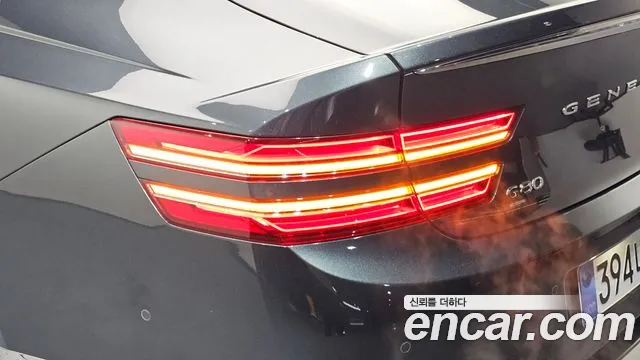 Genesis G80 Бензин 3.5 турбо AWD — Фото автомобиля 20