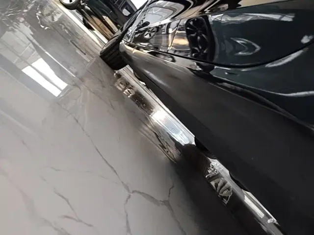 Tesla Model 3 — Фото автомобиля 21