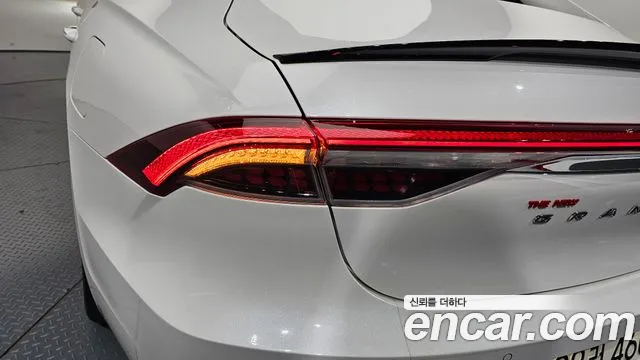 Hyundai Grandeur Grandeur (New) — Фото автомобиля 22