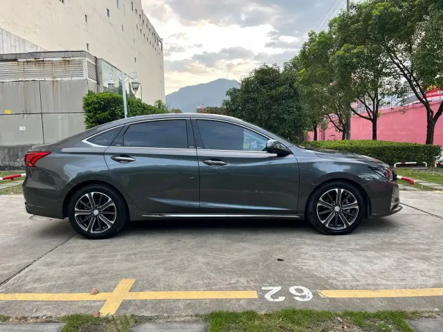 Changan Ruicheng CC — Фото автомобиля 4